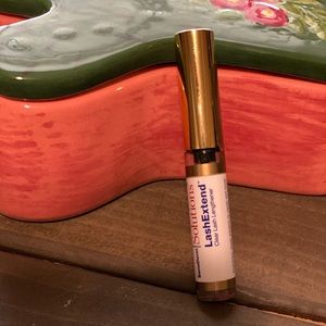 SeneGence lash extend in clear